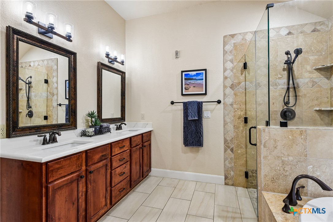 178 Whitell Bay Property Photo 26