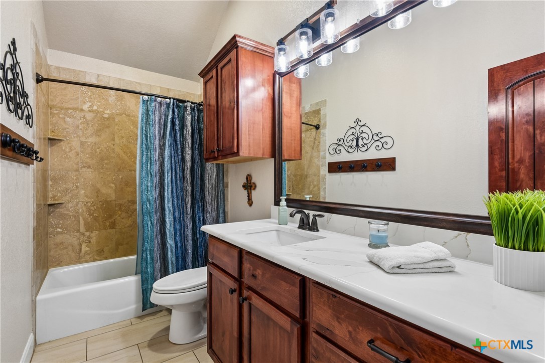 178 Whitell Bay Property Photo 32