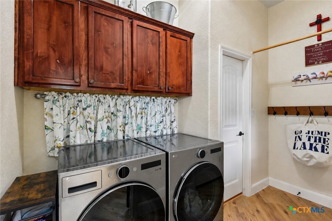 178 Whitell Bay Property Photo 33