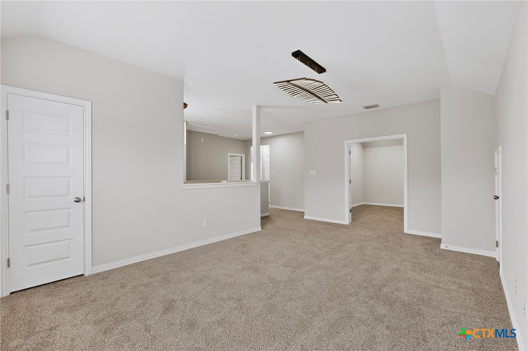 1239 Loma Ranch Ranch Property Photo 15