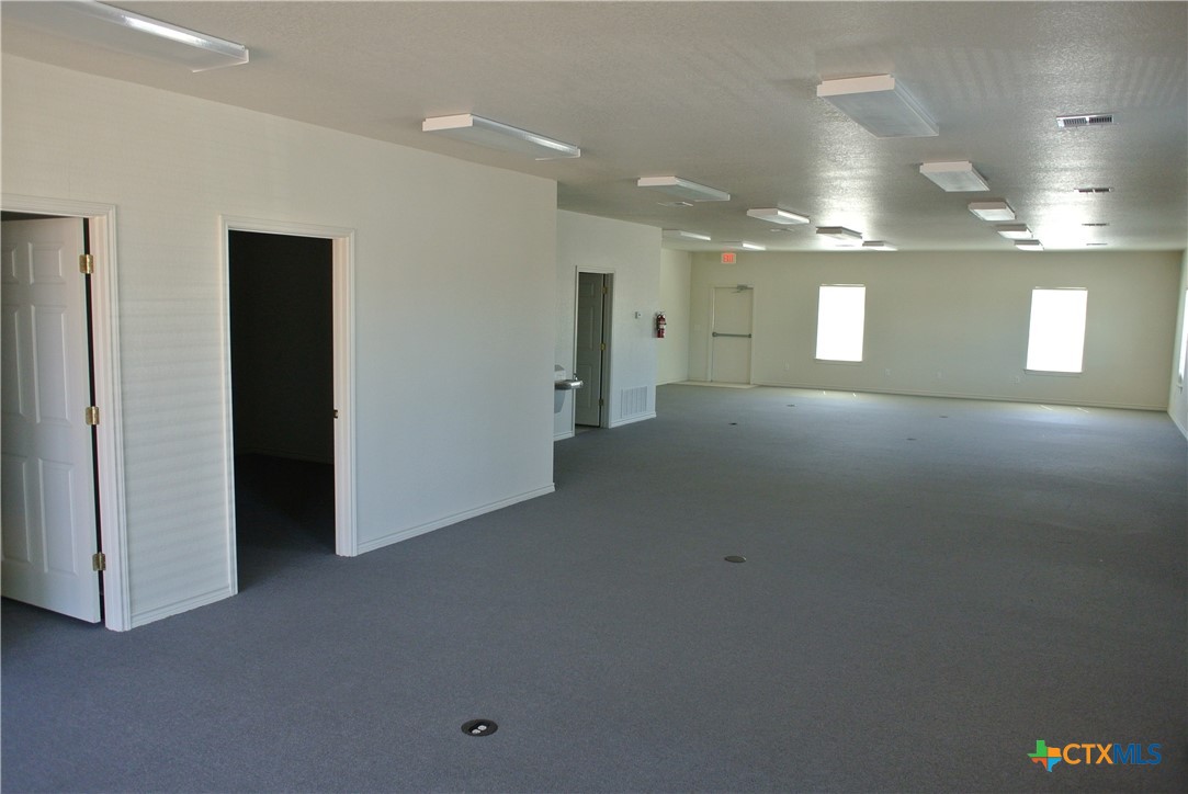 4003 W Stan Schlueter Loop 1 Property Photo 6