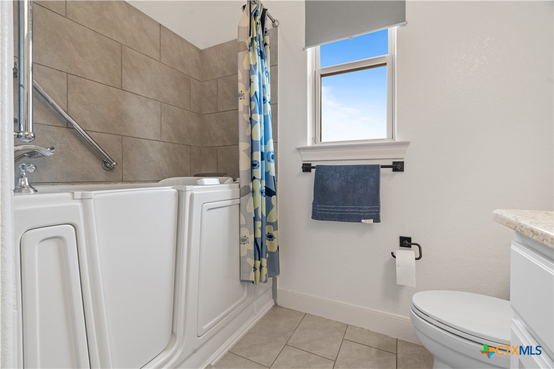610 Battistrada Property Photo 19