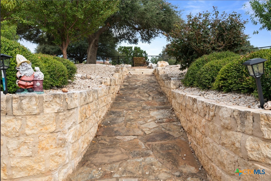 610 Battistrada Property Photo 40