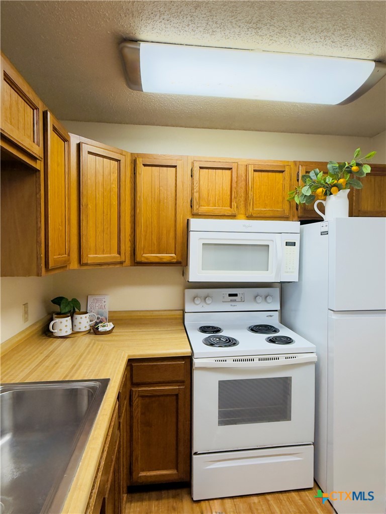 1624 Aquarena Springs Drive F147 Property Photo 7