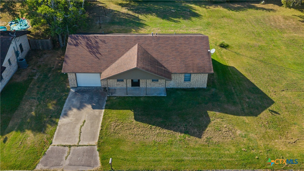 710 Courtney Street Property Photo 20