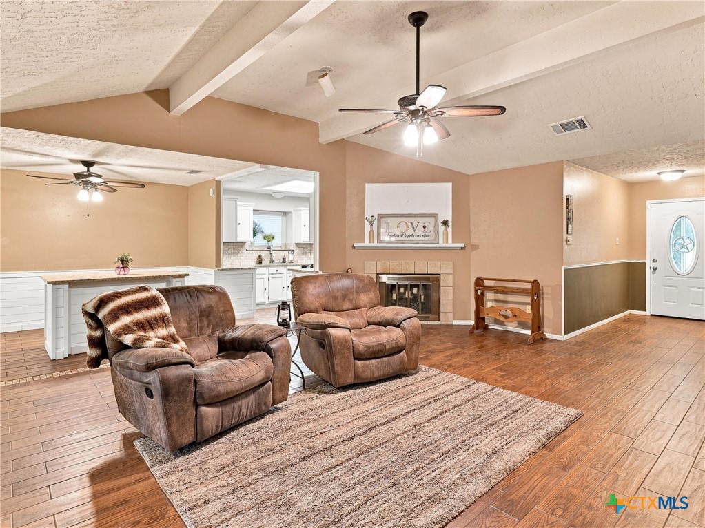 1509 Quail Run Road Property Photo 8