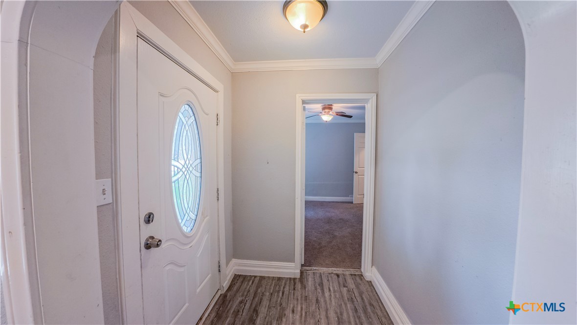 321 Circle Drive Property Photo 2