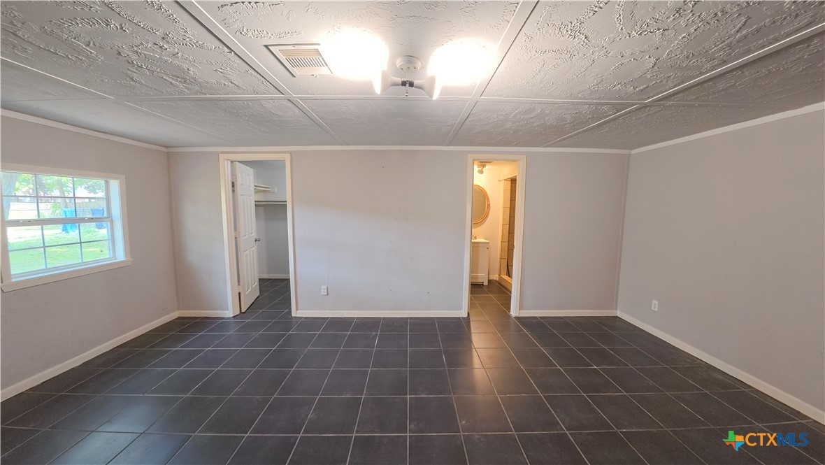 321 Circle Drive Property Photo 10