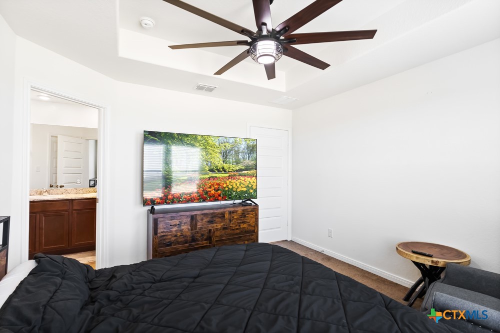 11221 Hollinger Circle Property Photo 14