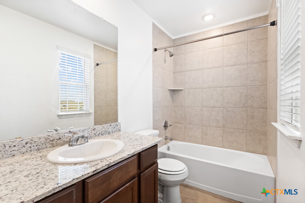 11221 Hollinger Circle Property Photo 21