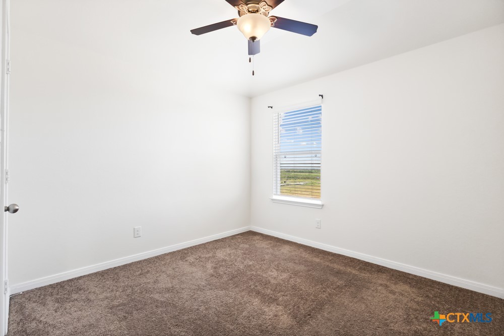 11221 Hollinger Circle Property Photo 22