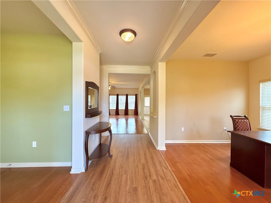 106 Heritage Oak Court Property Photo 2