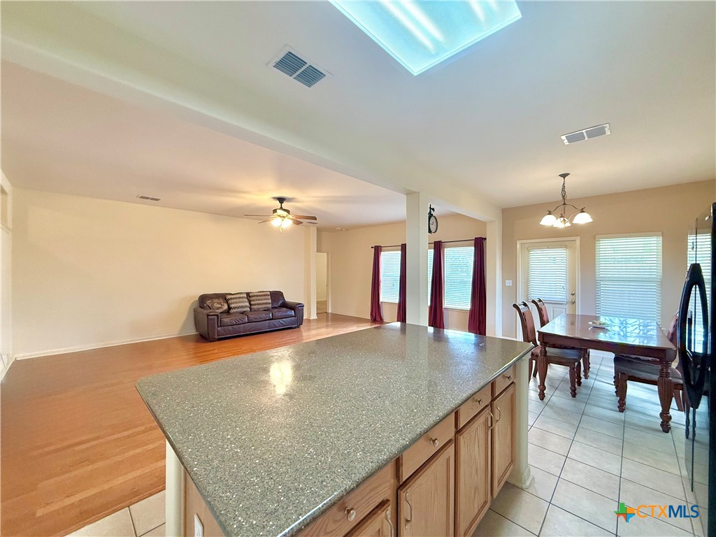 106 Heritage Oak Court Property Photo 11
