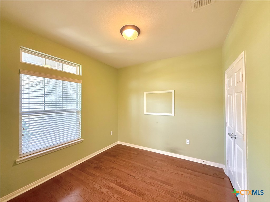 106 Heritage Oak Court Property Photo 15
