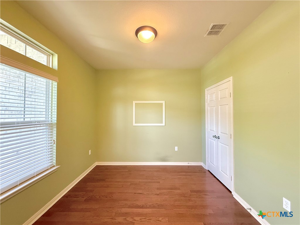 106 Heritage Oak Court Property Photo 16