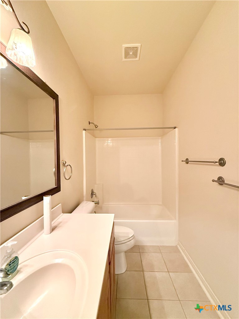 106 Heritage Oak Court Property Photo 25