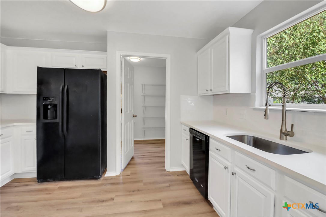 2165 Alton Loop Property Photo 5