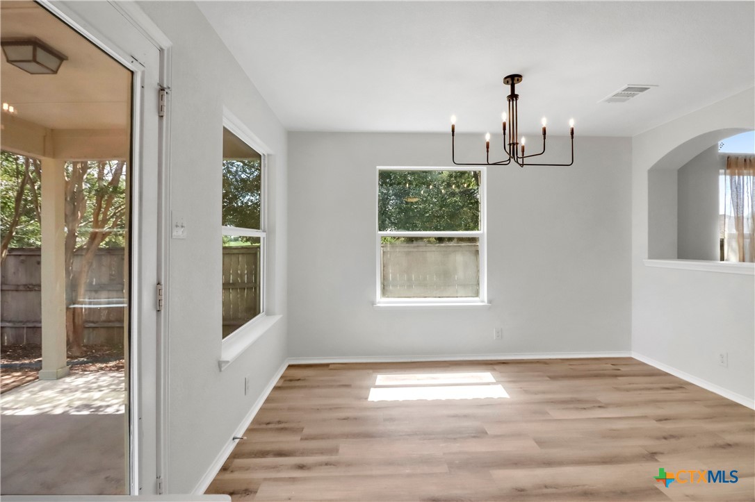 2165 Alton Loop Property Photo 6