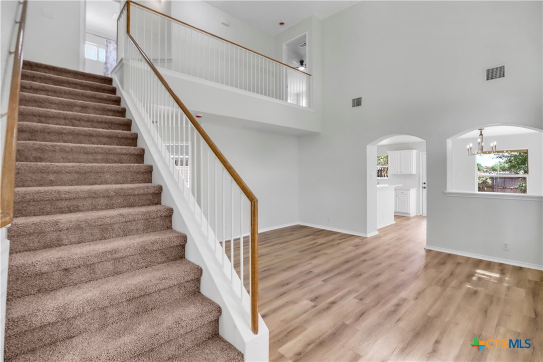 2165 Alton Loop Property Photo 11