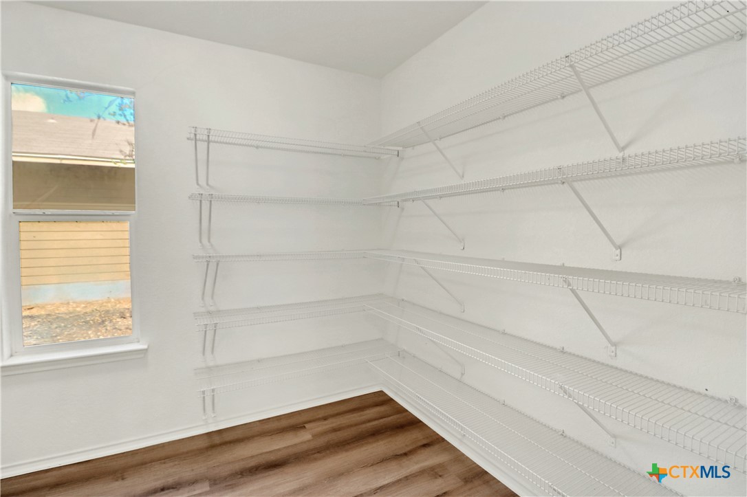 2165 Alton Loop Property Photo 15