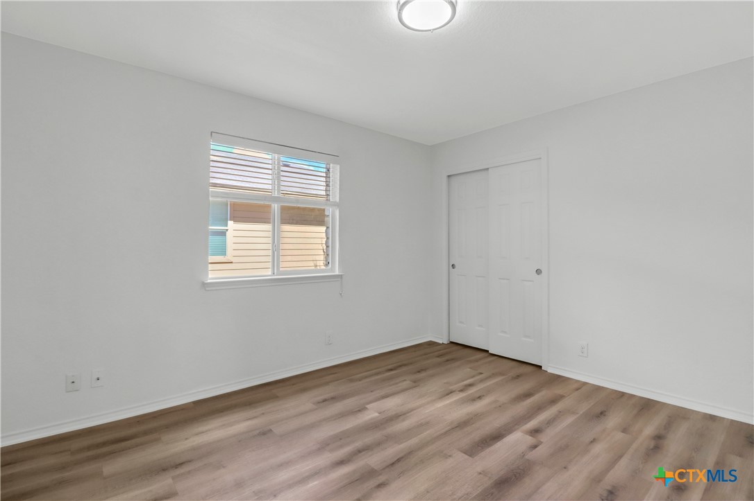 2165 Alton Loop Property Photo 16