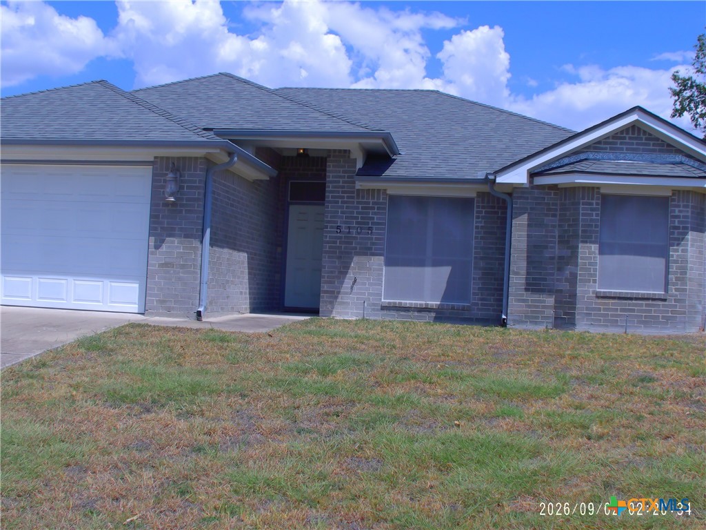 5105 Southern Crossing Drive Property Photo 1