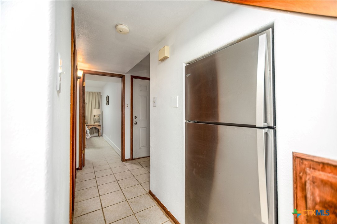 464 15th Street Property Photo 9
