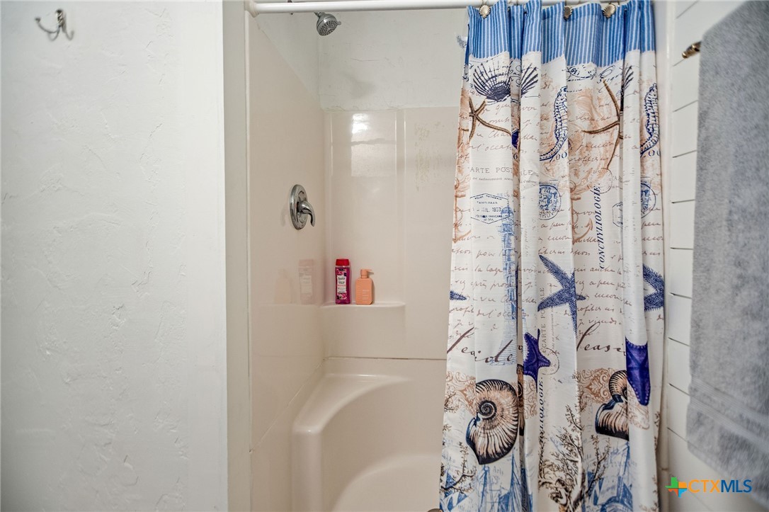 464 15th Street Property Photo 16