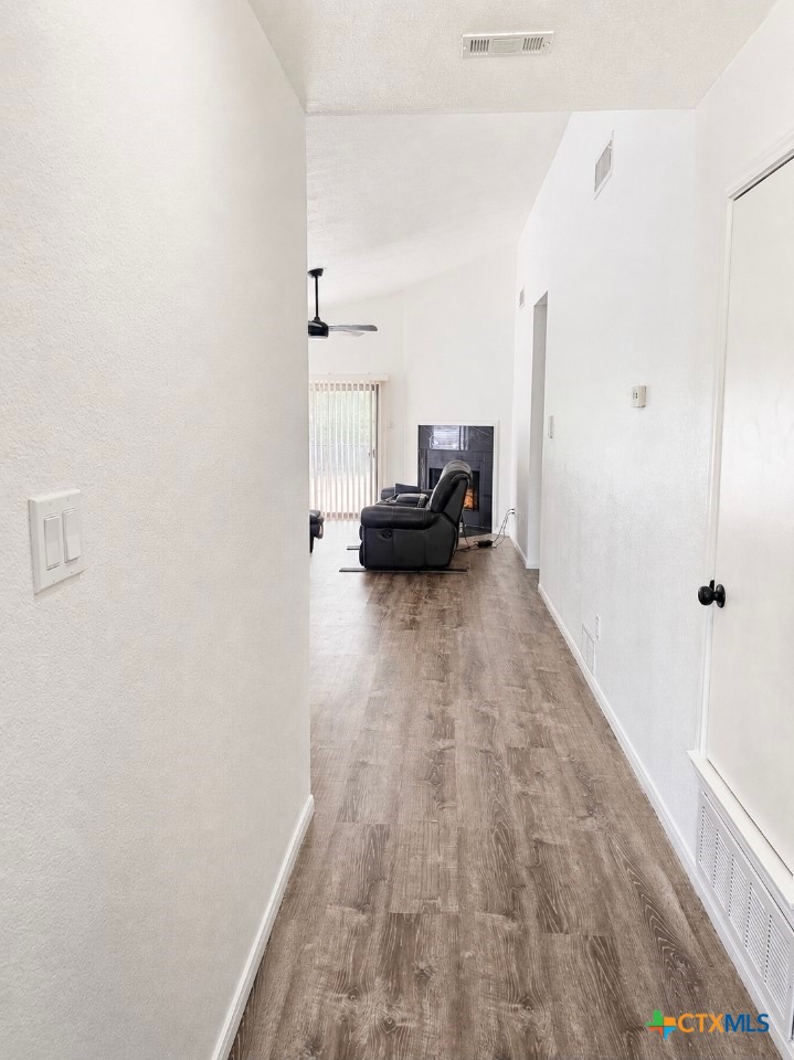 3205 Green Valley Drive Property Photo 5