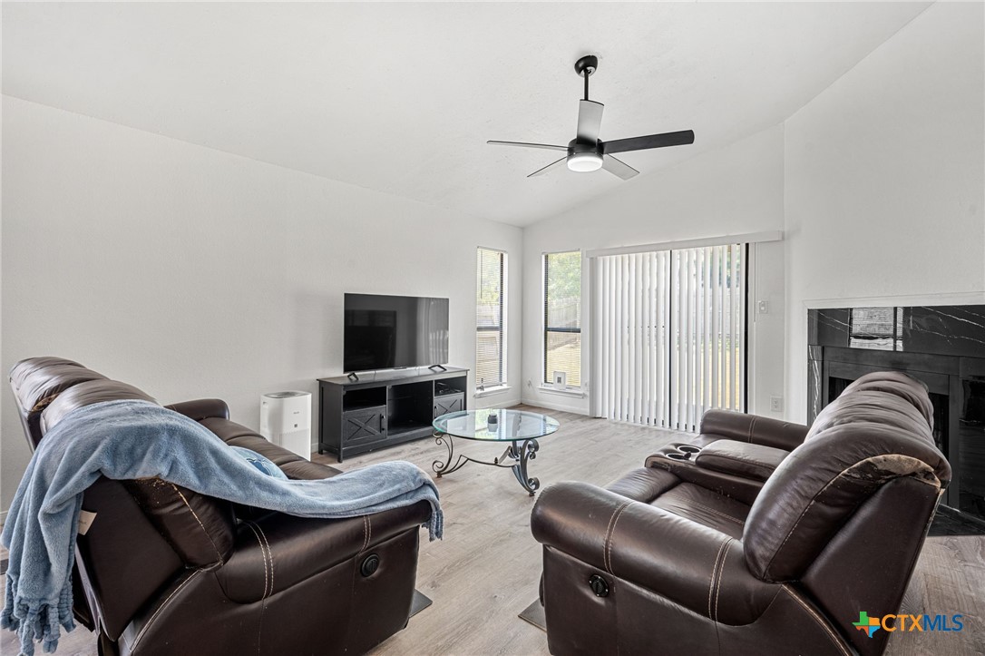3205 Green Valley Drive Property Photo 6