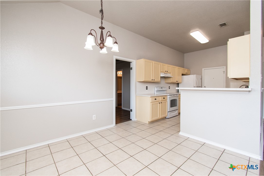7205 Klein Drive Property Photo 7