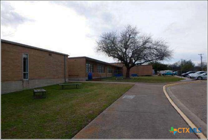 2200 Trimmier Road Property Photo 16