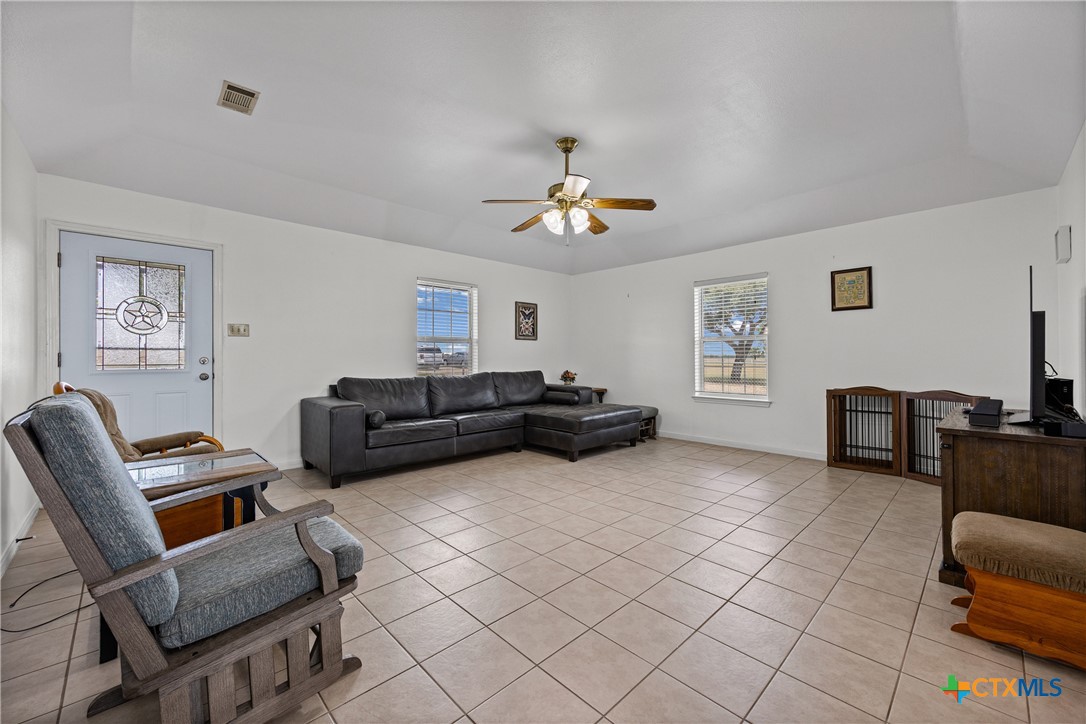 403 County View Road Property Photo 8