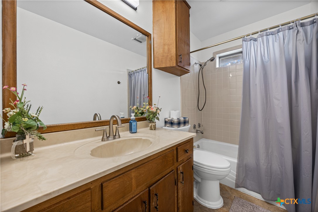 403 County View Road Property Photo 14
