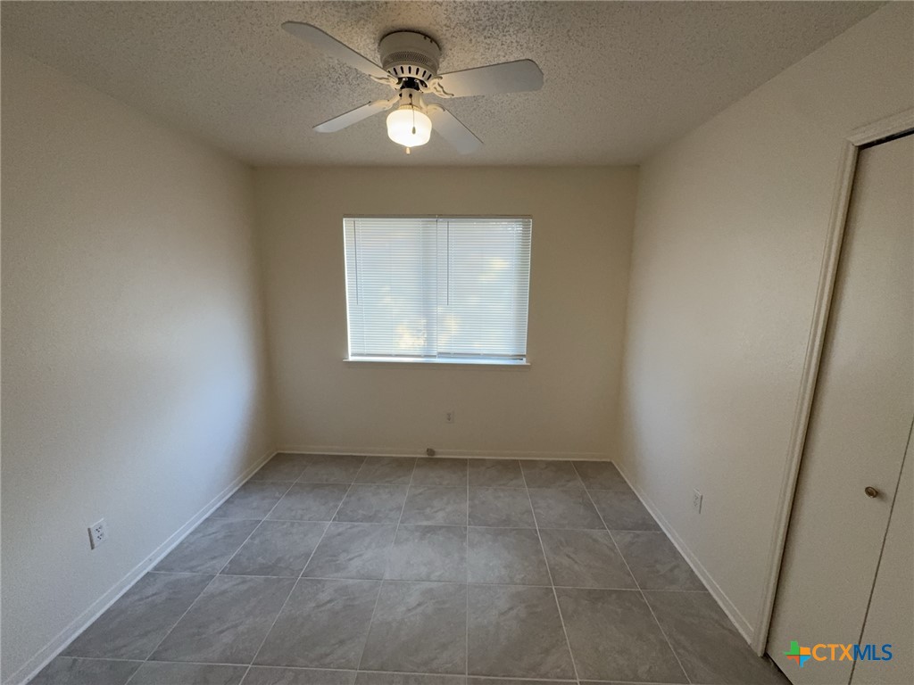 3202 Honeysuckle Drive Property Photo 11