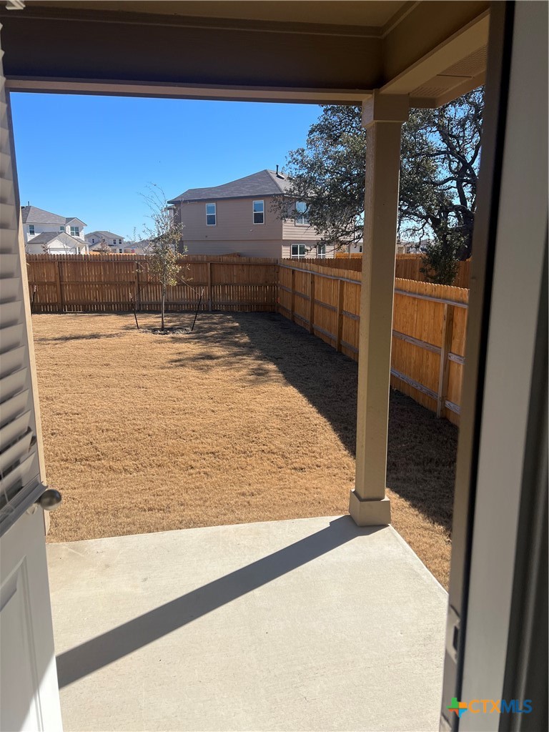 14823 Sabine Loop Road Property Photo 3