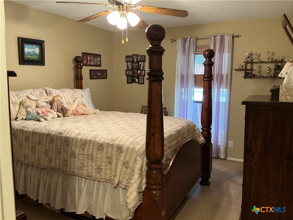 2802 E Good Shepherd Drive Property Photo 19