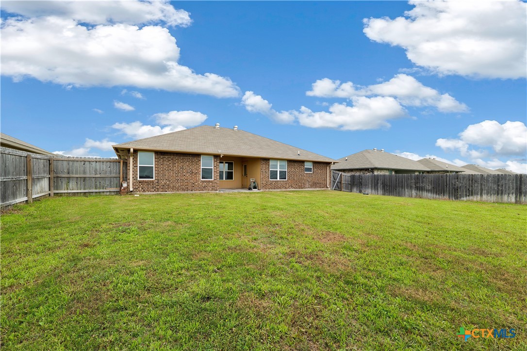 6005 Cactus Flower Lane Property Photo 11
