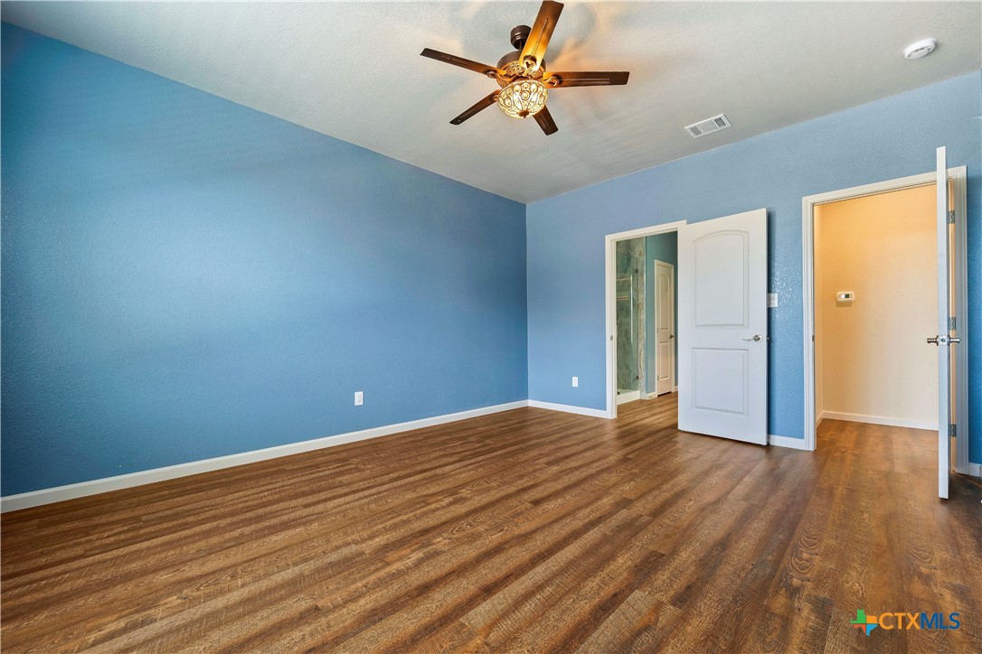 223 Quarry Rock Loop Property Photo 13