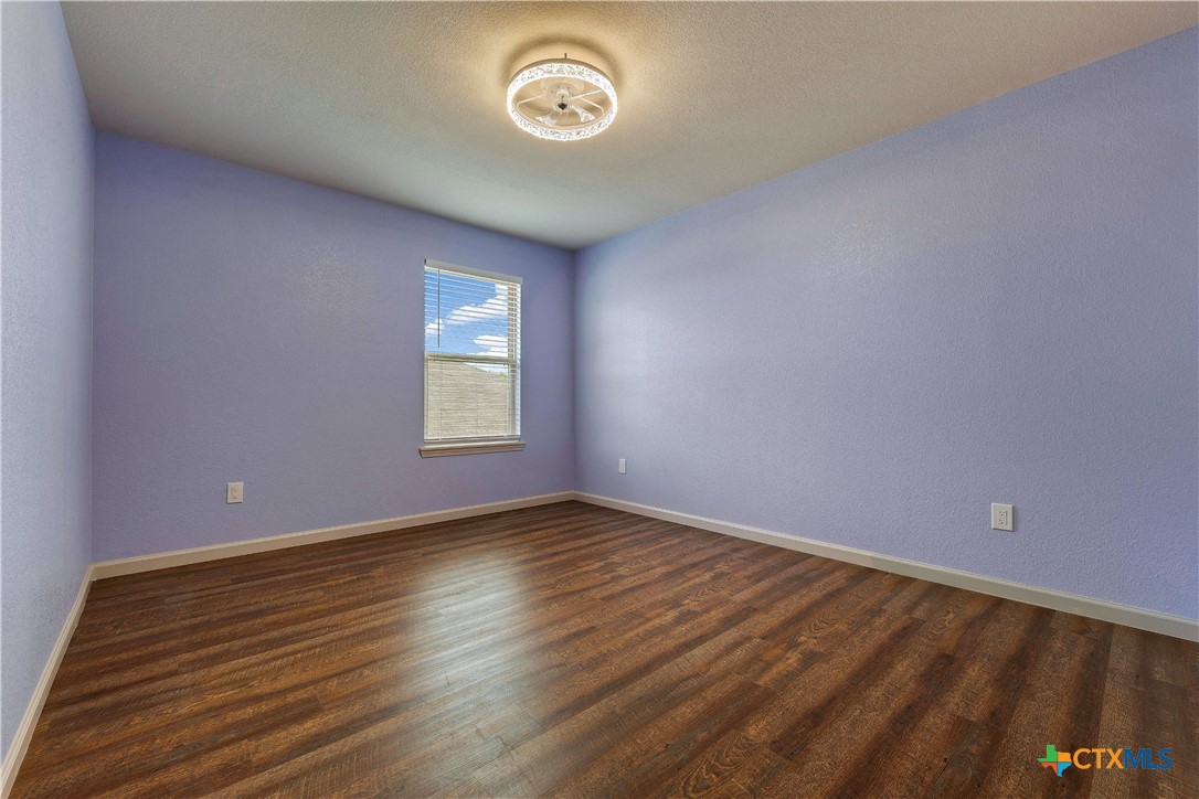 223 Quarry Rock Loop Property Photo 26