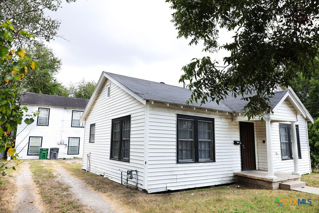 506 Krause Street Property Photo 1