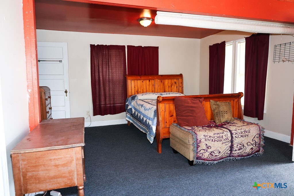 506 Krause Street Property Photo 12