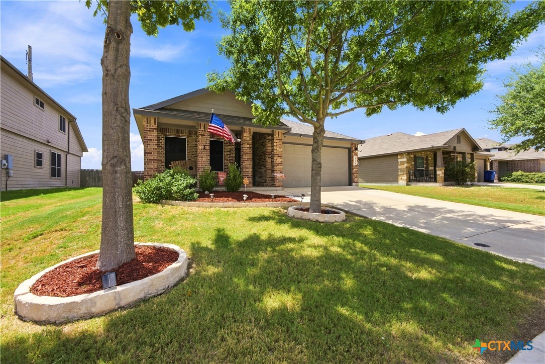 2298 Falcon Way Property Photo 1