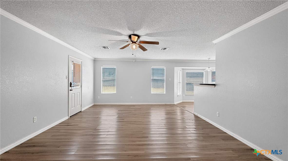 3202 Tom Lockett Drive Property Photo 5