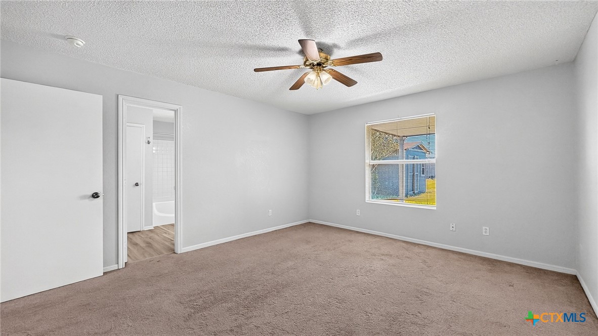 3202 Tom Lockett Drive Property Photo 6