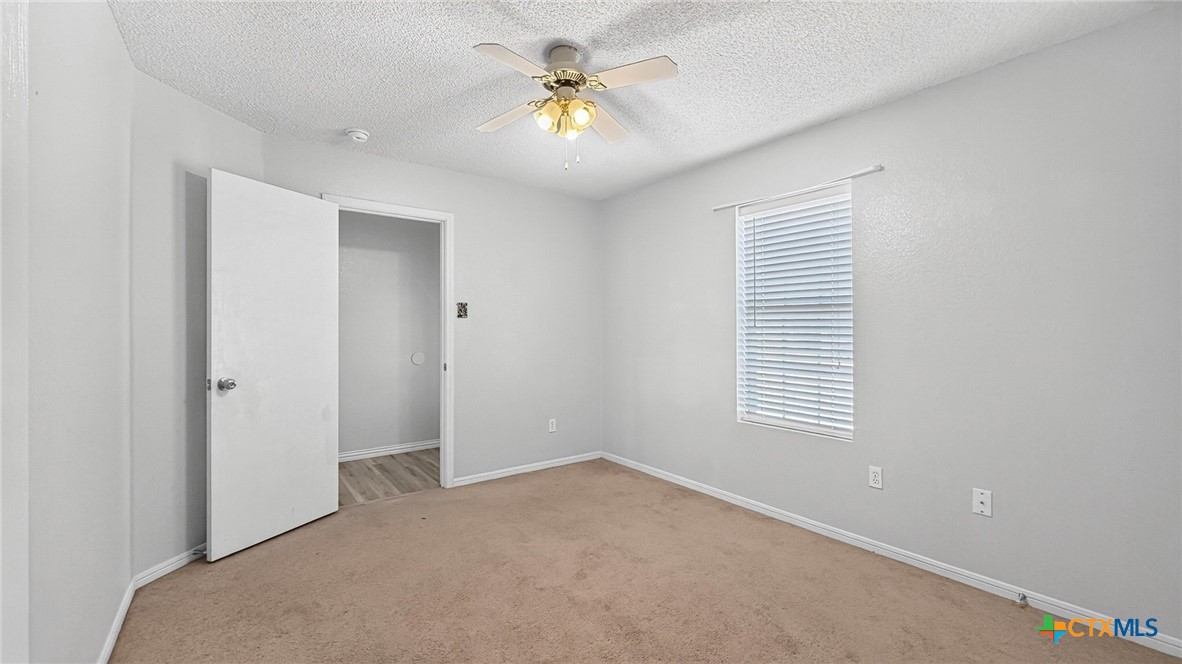 3202 Tom Lockett Drive Property Photo 11
