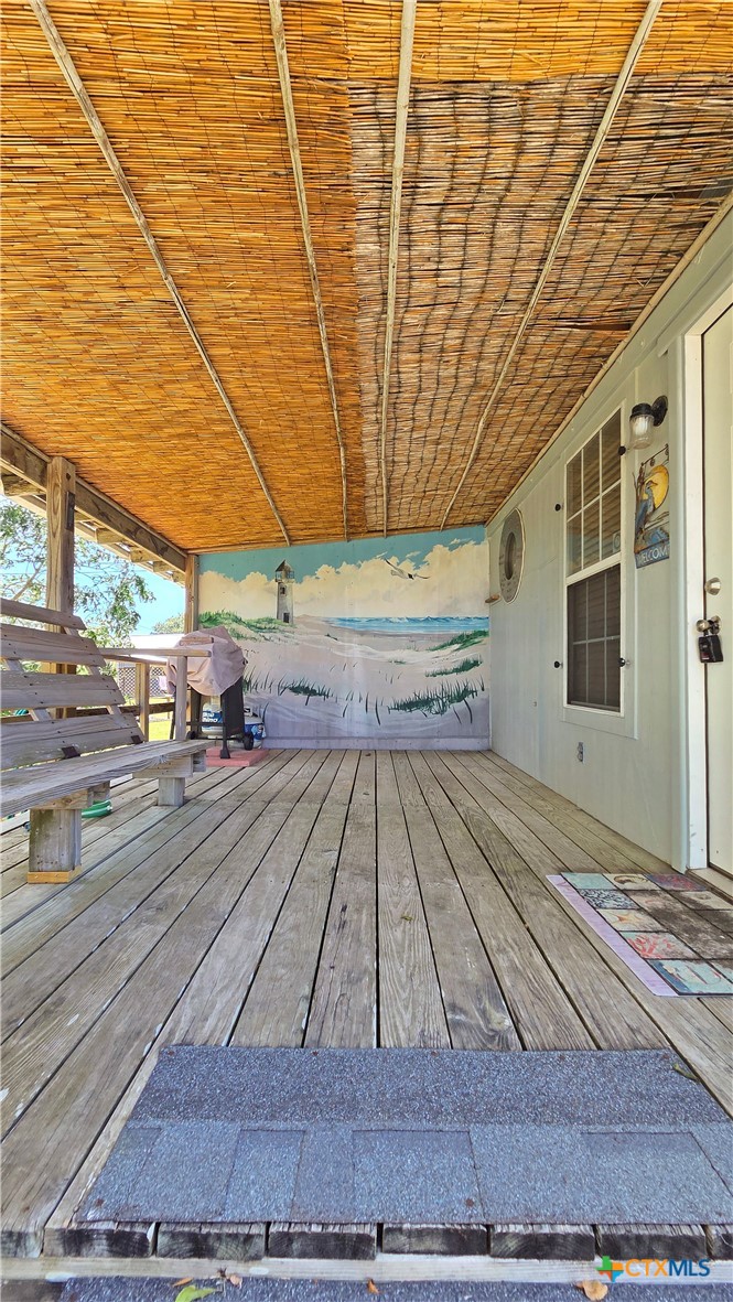 306 Main Street Property Photo 5