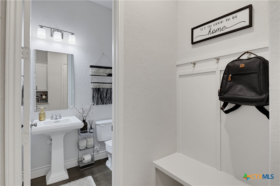 3120 Creek Ridge Street Property Photo 42