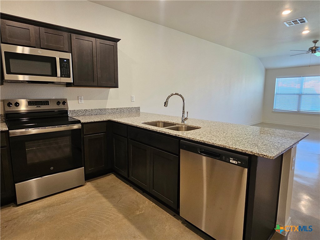 1262 Lehmann B Property Photo 7