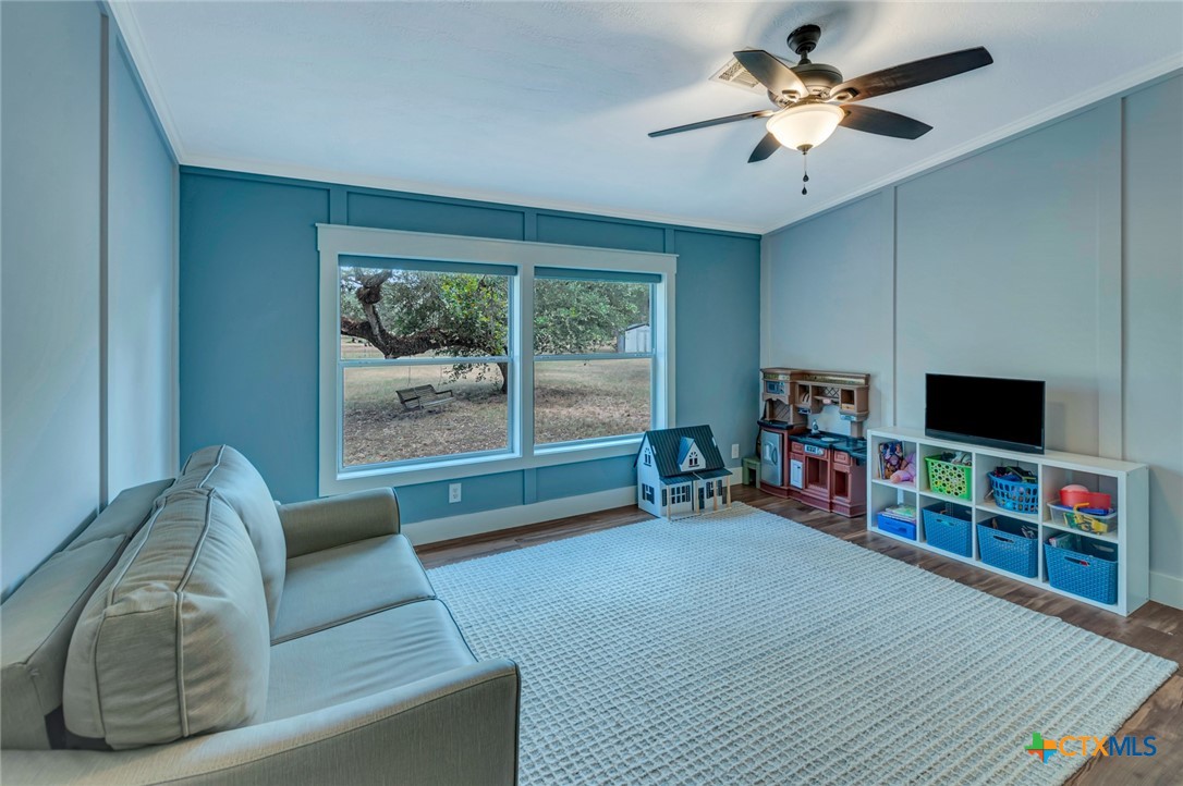 1079 Private Road 1051 Property Photo 14